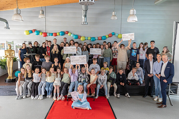 Die Gewinnerklassen des Kreativwettbewerbs „Clean & Green ist cool“.